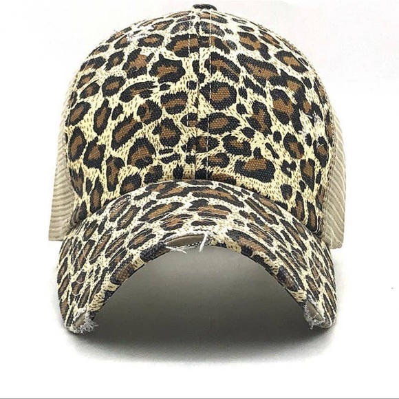 #15 Leopard chic Fashionable Must have Baseball cap - Picture 3 of 4